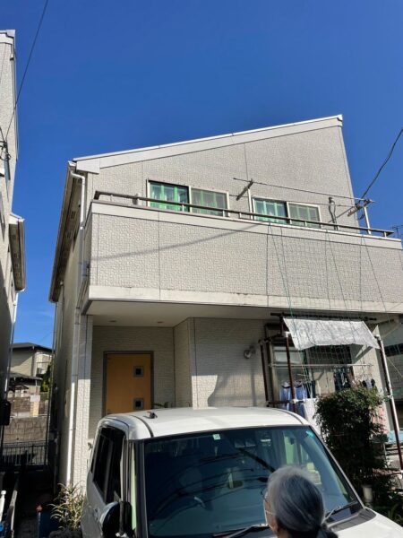 さいたま市大宮区にて塗装工事〈築19年戸建てのメンテナンス〉の施工前写真