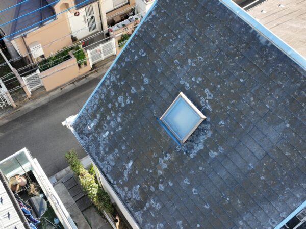 さいたま市西区にて屋根修理〈棟板金交換・屋根塗装のメンテナンス〉の施工前写真