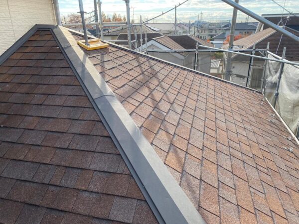 さいたま市北区にて屋根塗装工事〈築18年屋根の色褪せによるお悩み〉の施工前写真