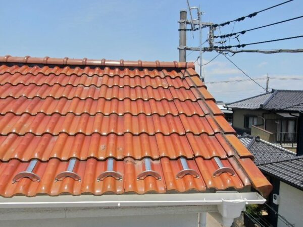 さいたま市大宮区にて雨漏り修理〈ケラバのズレ・葺き直し工事〉の施工後写真