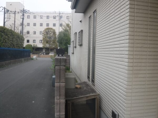 さいたま市緑区にて築15年戸建ての塗装メンテナンスの施工前写真