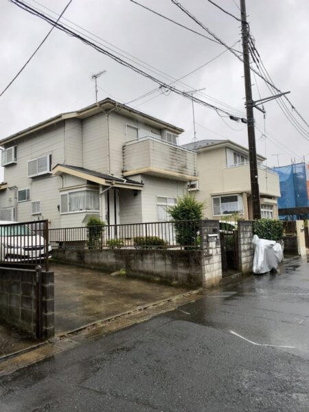 さいたま市緑区にて屋根・外壁のメンテナンスの施工前写真