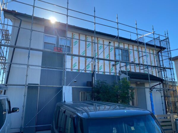 さいたま市見沼区にて屋根修理・外壁張替え〈築20年戸建てのリフォーム工事〉〉の施工前写真