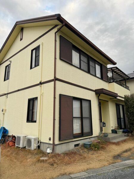 さいたま市見沼区にて外壁屋根のメンテナンスの施工前写真